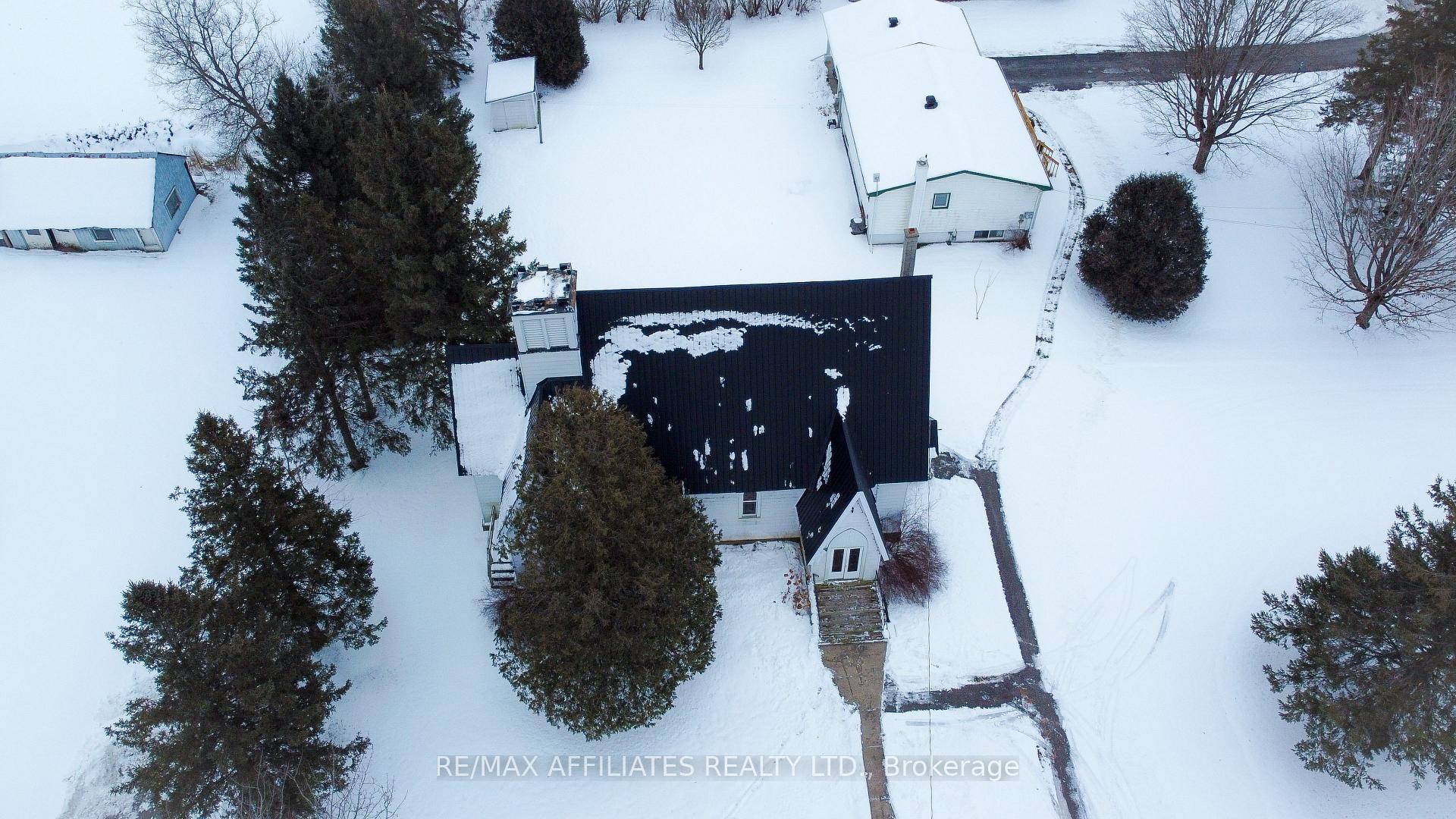 Photo 4 of 1900 Devine Road, Ottawa, Vars Village — HOMEH