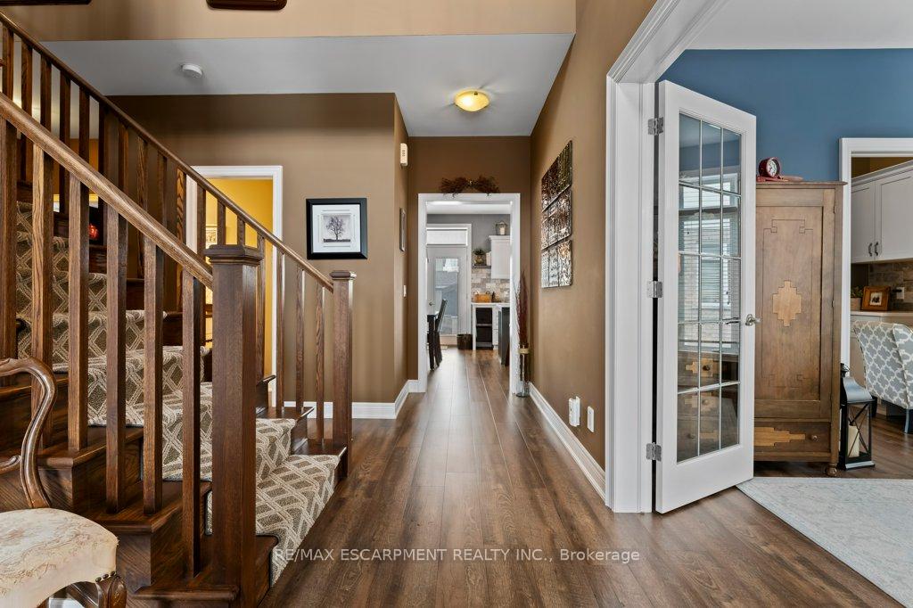 Photo 10 of 27 Trailwood Drive, Welland, Coyle Creek — HOMEH