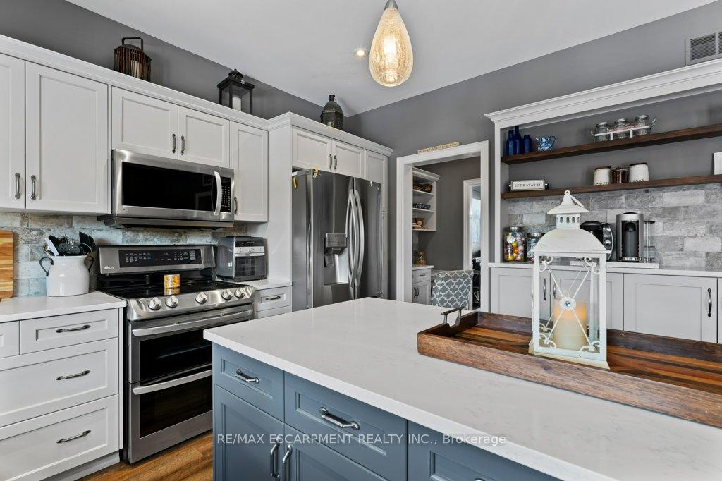 Photo 15 of 27 Trailwood Drive, Welland, Coyle Creek — HOMEH
