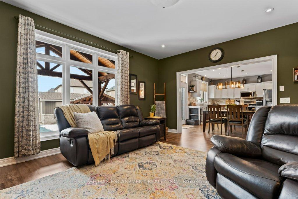 Photo 19 of 27 Trailwood Drive, Welland, Coyle Creek — HOMEH