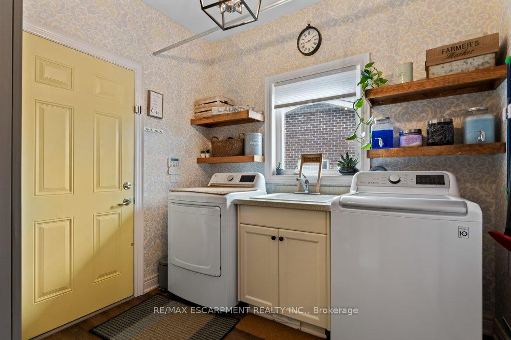 Photo 22 of 27 Trailwood Drive, Welland, Coyle Creek — HOMEH