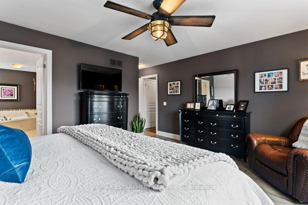 Photo 29 of 27 Trailwood Drive, Welland, Coyle Creek — HOMEH