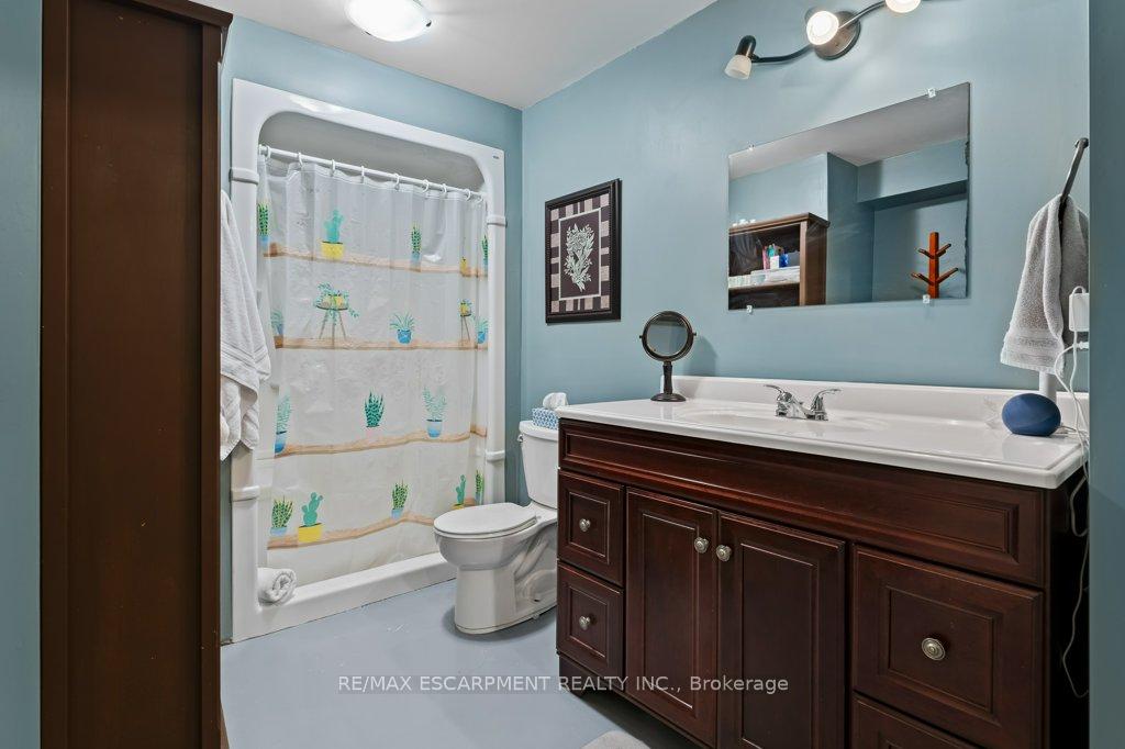 Photo 33 of 27 Trailwood Drive, Welland, Coyle Creek — HOMEH