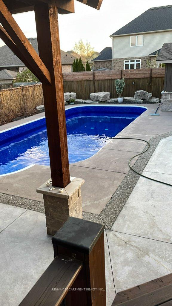 Photo 39 of 27 Trailwood Drive, Welland, Coyle Creek — HOMEH