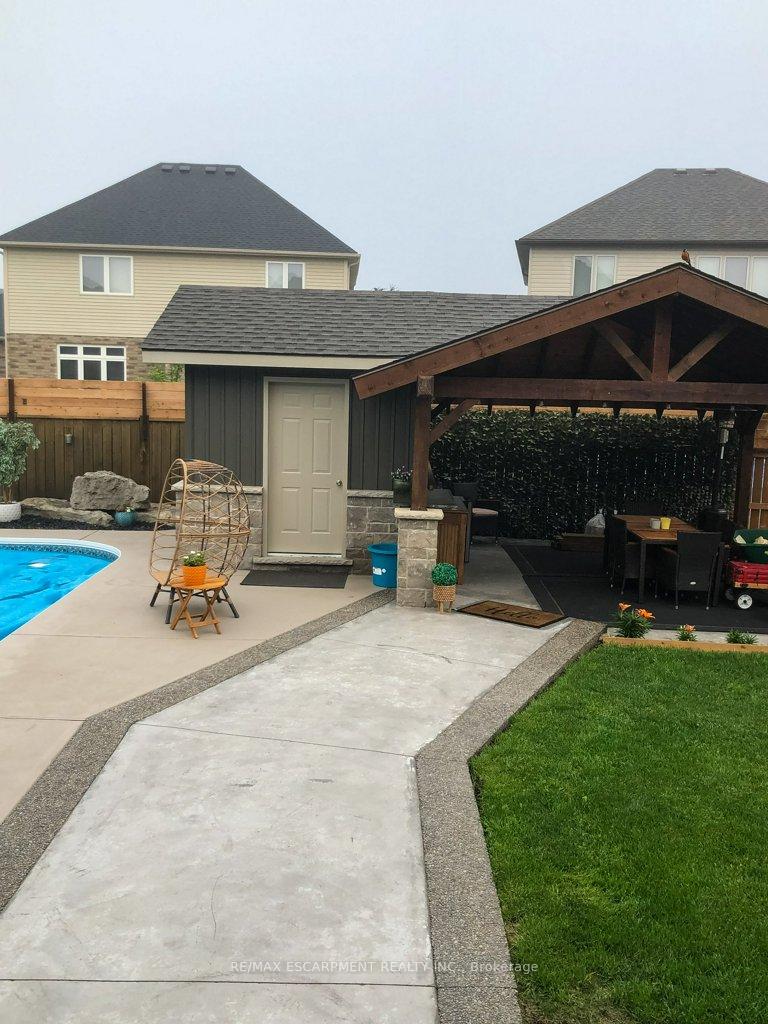 Photo 40 of 27 Trailwood Drive, Welland, Coyle Creek — HOMEH
