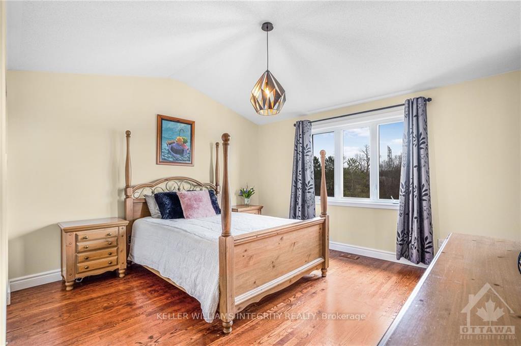 Photo 14 of 1409 Gauthier Street, Ottawa, Cumberland Ridge — HOMEH