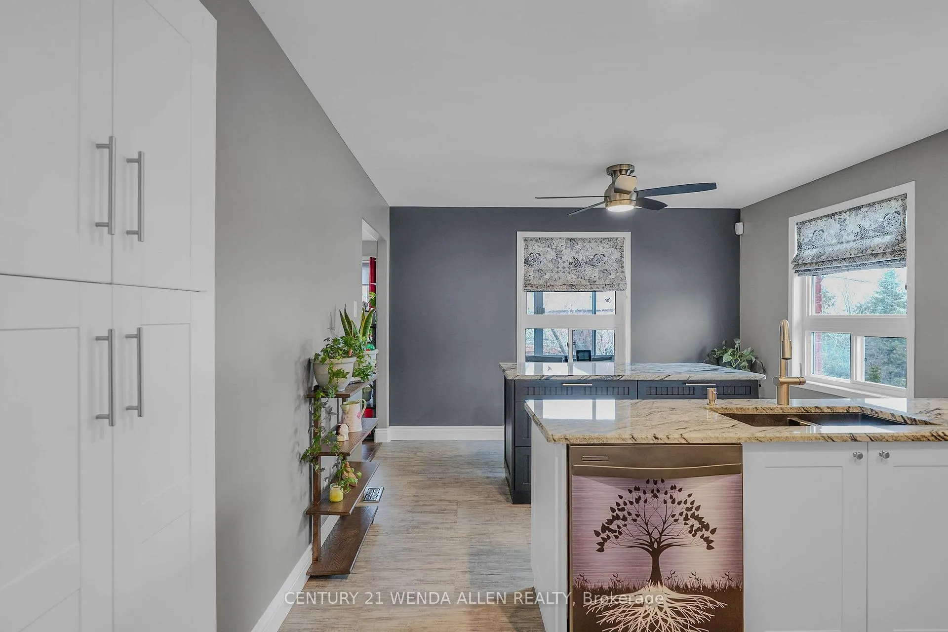 Photo 9 of 285 Woodward Avenue, Selwyn — HOMEH