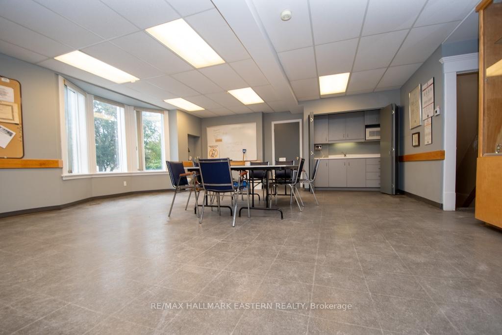 Photo 6 of 203 Park Street N, Peterborough, Town Ward 3 — HOMEH