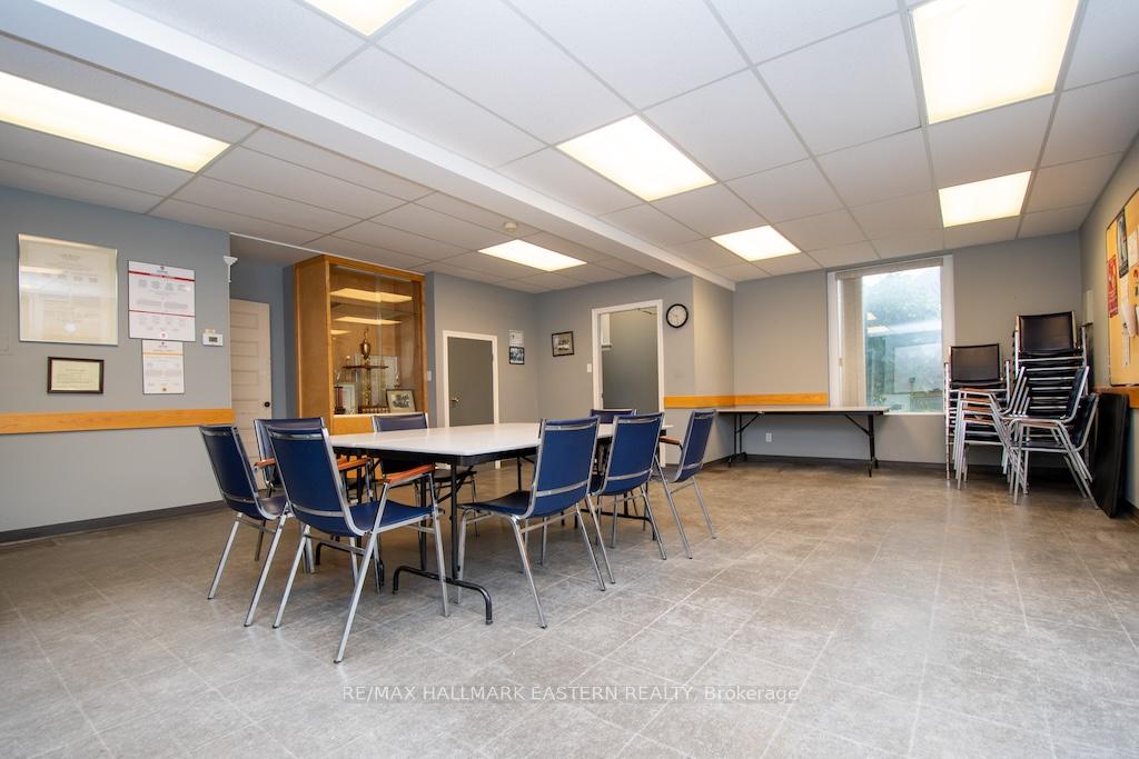 Photo 9 of 203 Park Street N, Peterborough, Town Ward 3 — HOMEH