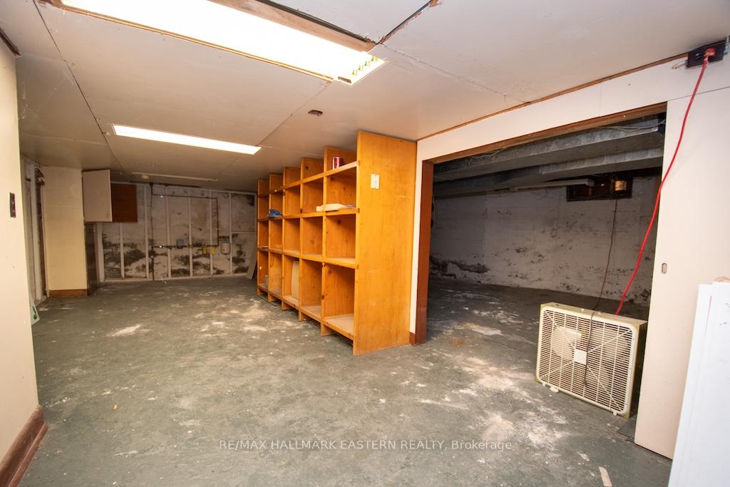 Photo 13 of 203 Park Street N, Peterborough, Town Ward 3 — HOMEH