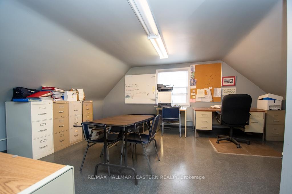 Photo 15 of 203 Park Street N, Peterborough, Town Ward 3 — HOMEH