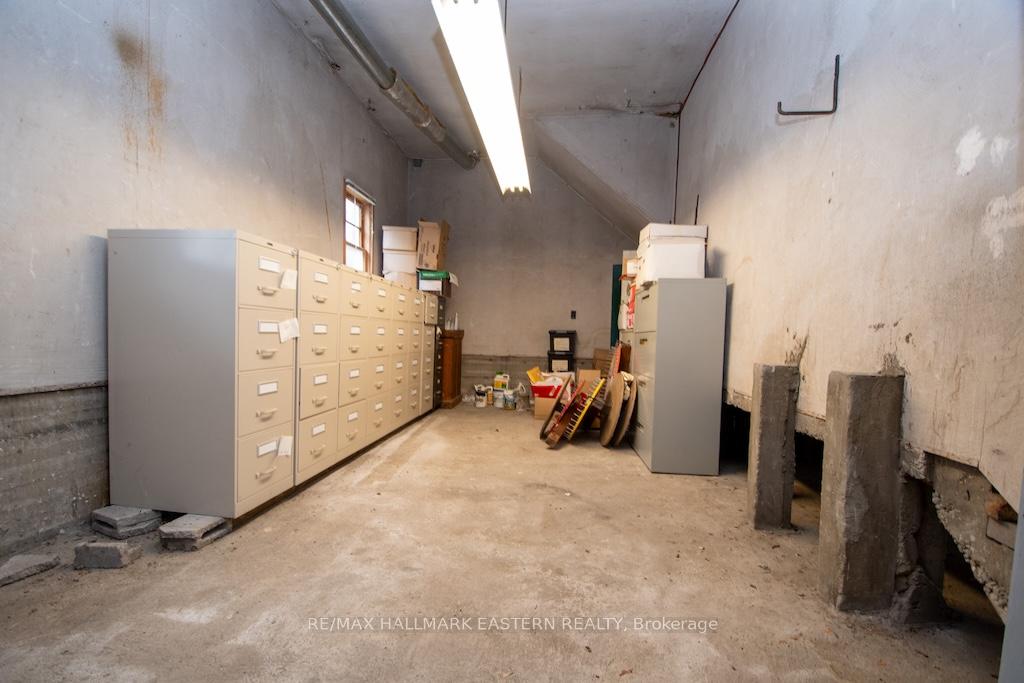 Photo 32 of 203 Park Street N, Peterborough, Town Ward 3 — HOMEH