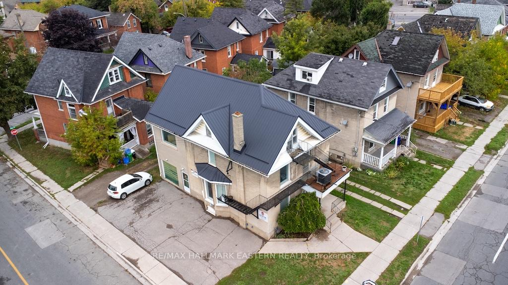 Photo 42 of 203 Park Street N, Peterborough, Town Ward 3 — HOMEH