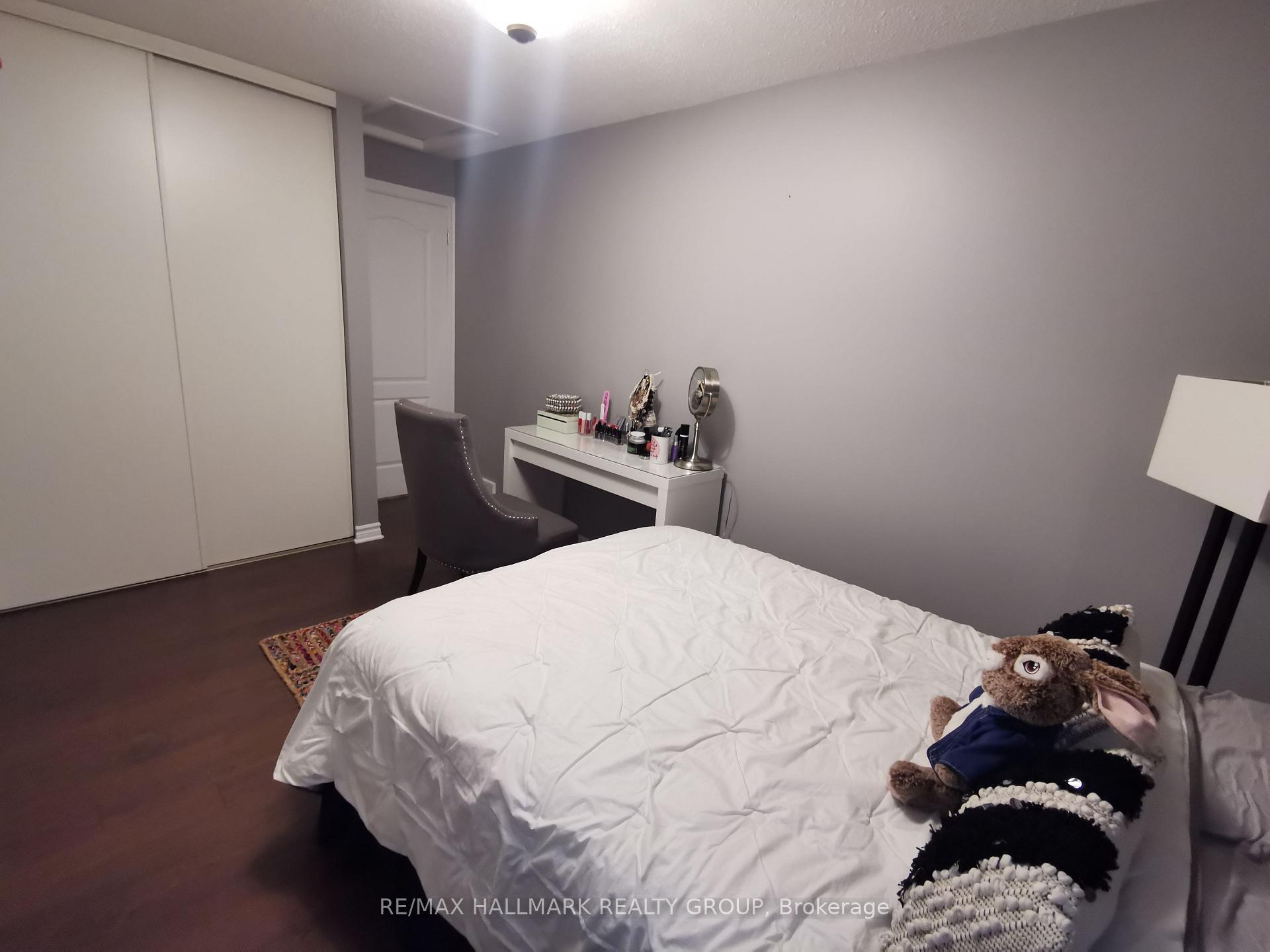 Photo 15 of 1638 St Georges Street, Ottawa, Bilberry Creek/Queenswood Heights — HOMEH