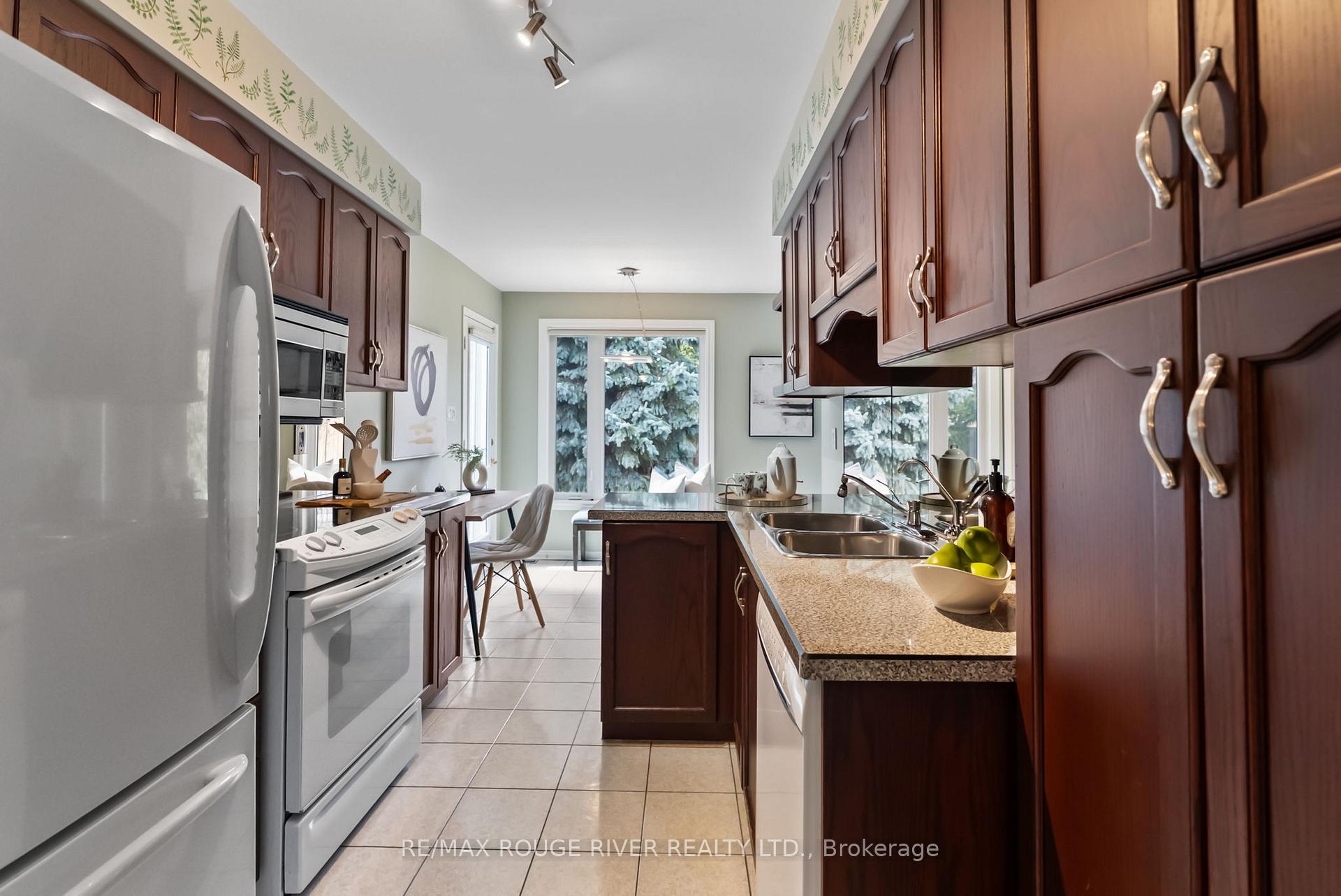 Photo 12 of 42 Waywell Street, Whitby, Pringle Creek — HOMEH