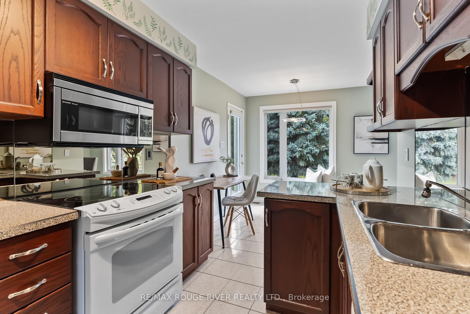 Photo 13 of 42 Waywell Street, Whitby, Pringle Creek — HOMEH