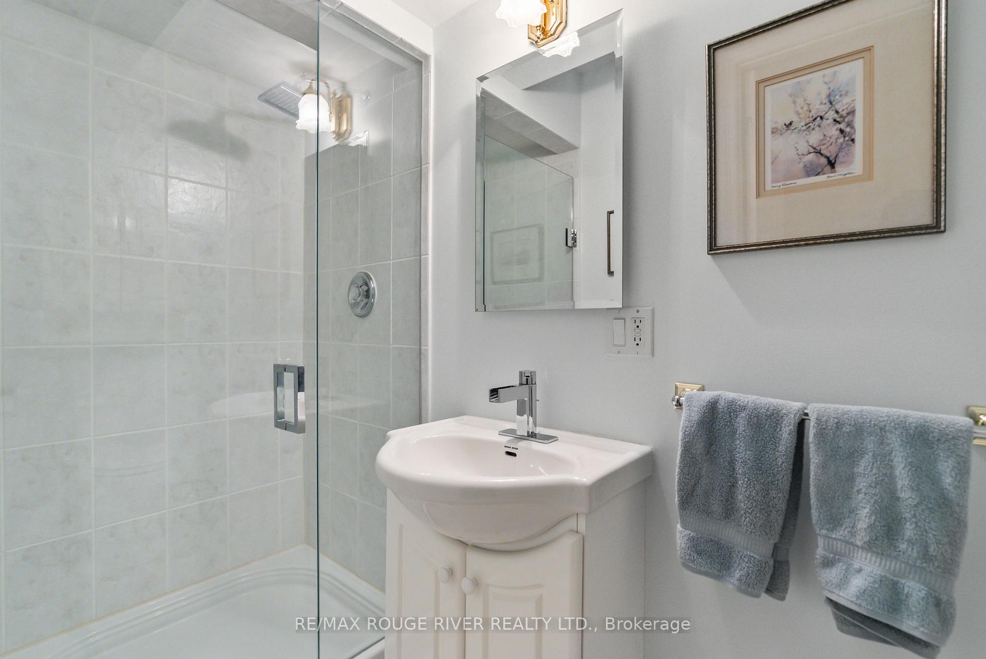 Photo 33 of 42 Waywell Street, Whitby, Pringle Creek — HOMEH