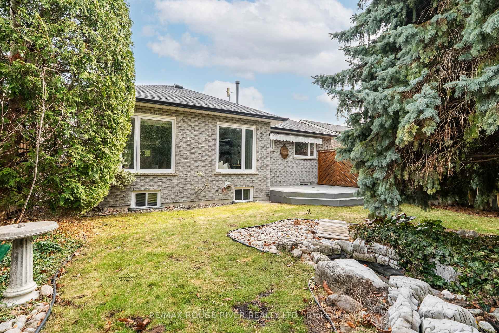 Photo 39 of 42 Waywell Street, Whitby, Pringle Creek — HOMEH
