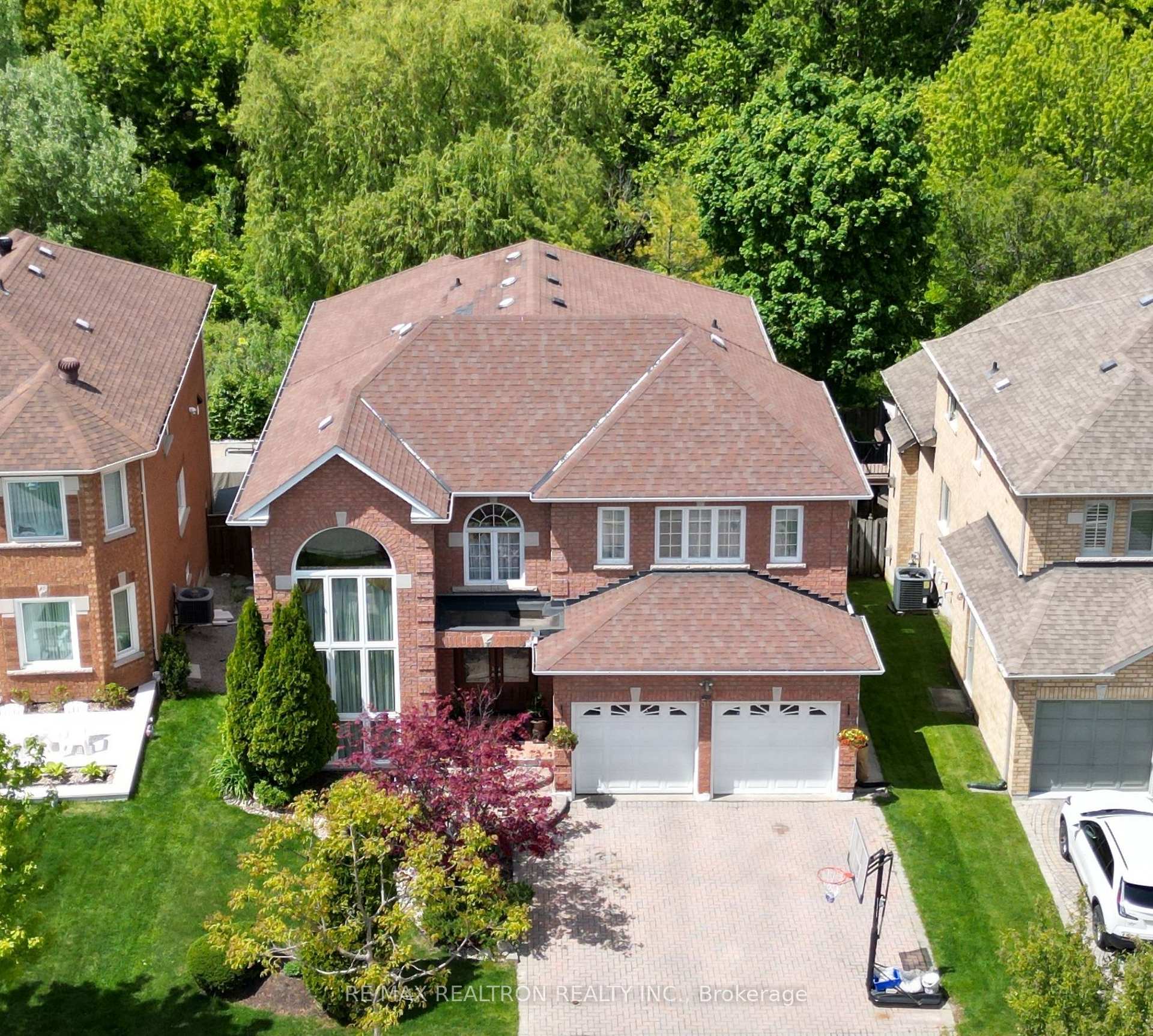 Front of 56 Sadot Court