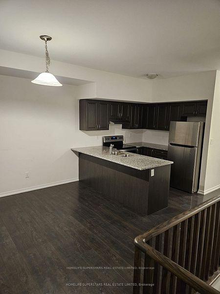 Photo 2 of 257 Danzatore Path, Oshawa, Windfields — HOMEH