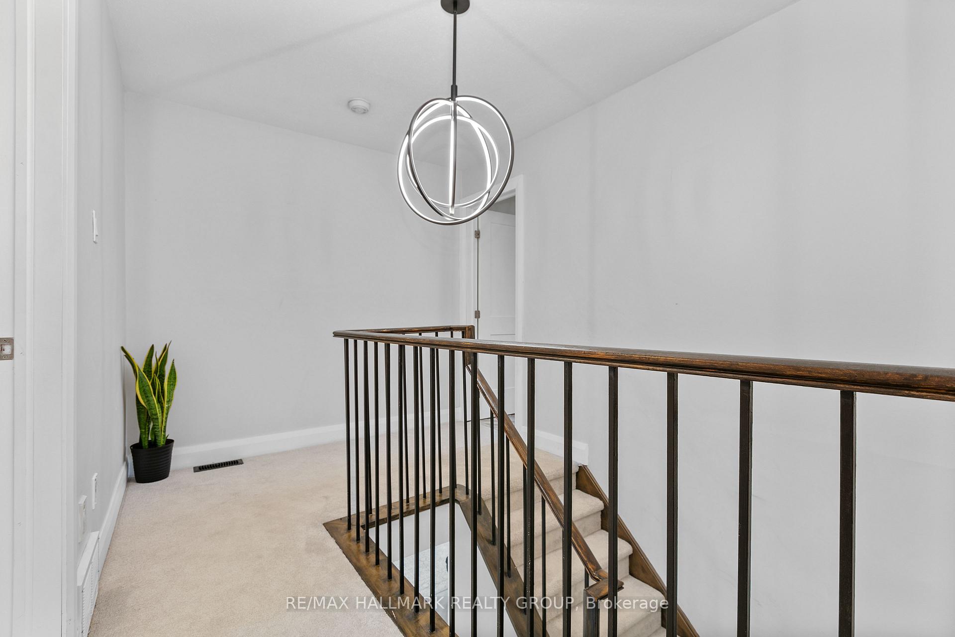 Photo 13 of 1609 Bottriell Way, Ottawa, Fallingbrook/Pineridge — HOMEH