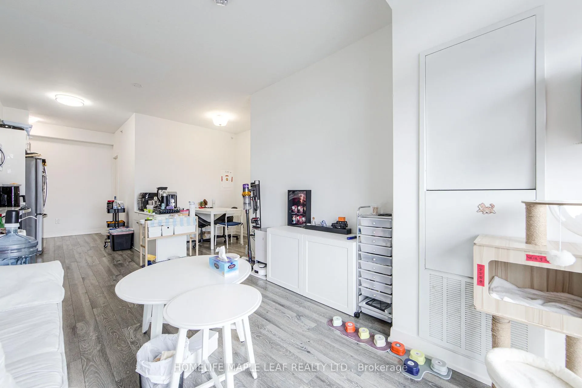Photo 11 of Unit 1402, 128 King Street N, Waterloo, Downtown Waterloo — HOMEH