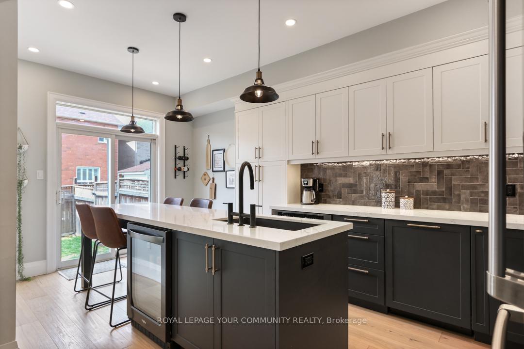 Photo 5 of 81 Limeridge Street, Aurora, Bayview Wellington — HOMEH