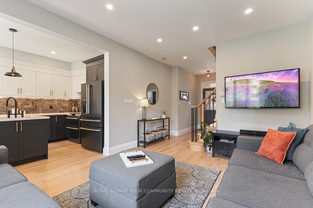 Photo 9 of 81 Limeridge Street, Aurora, Bayview Wellington — HOMEH