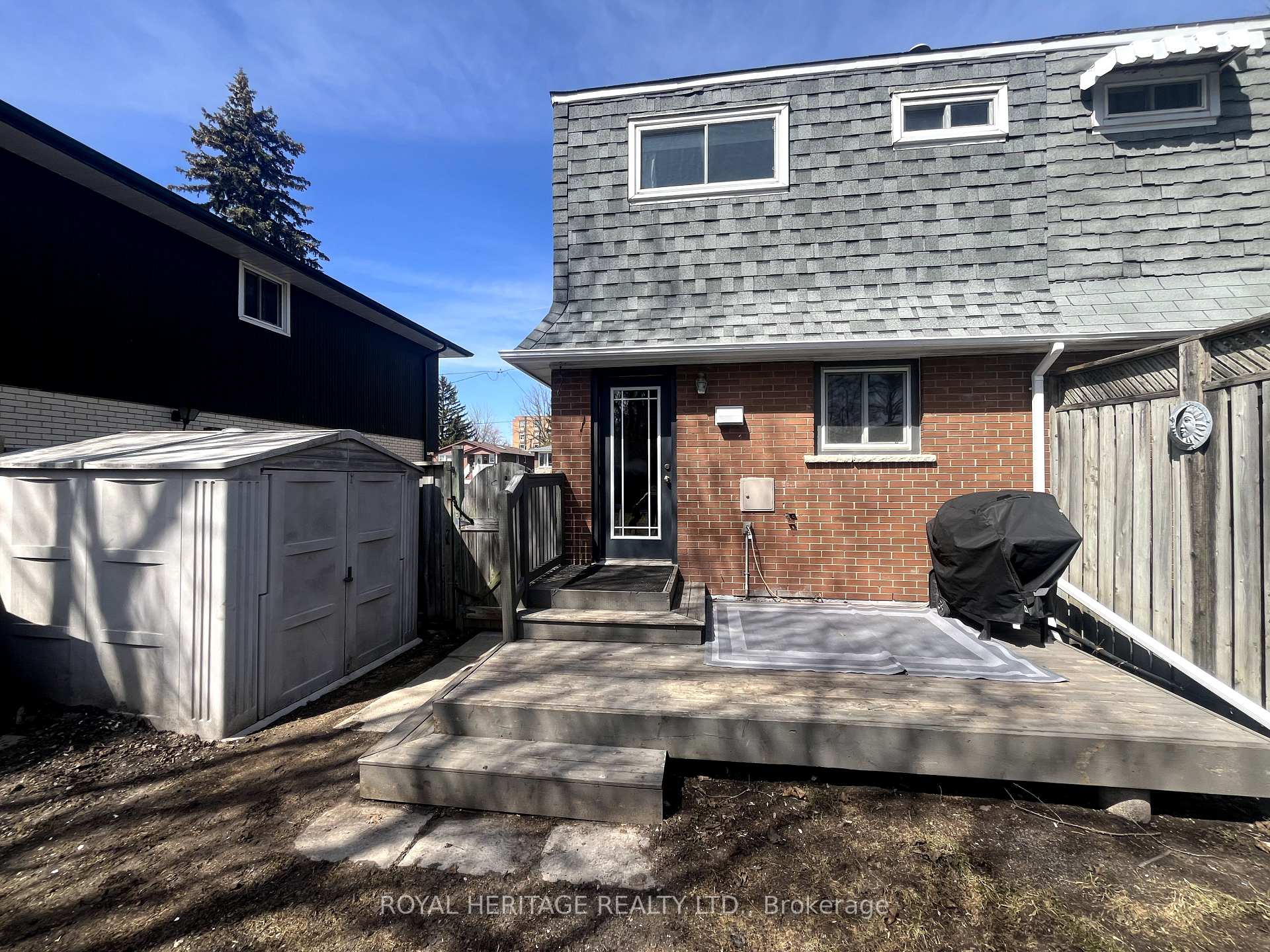 Photo 32 of 681 Athol Street E, Oshawa, Donevan — HOMEH
