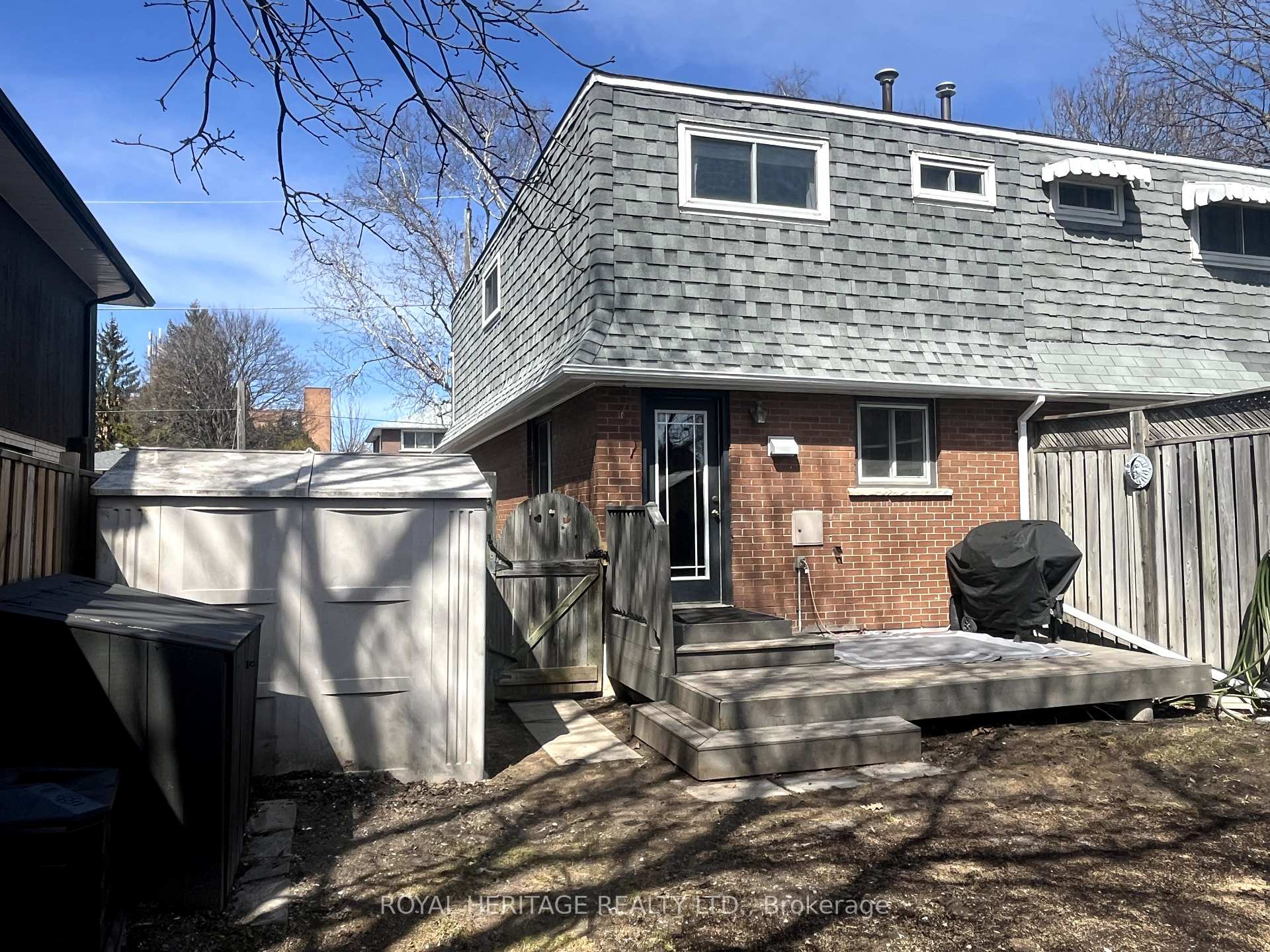 Photo 33 of 681 Athol Street E, Oshawa, Donevan — HOMEH