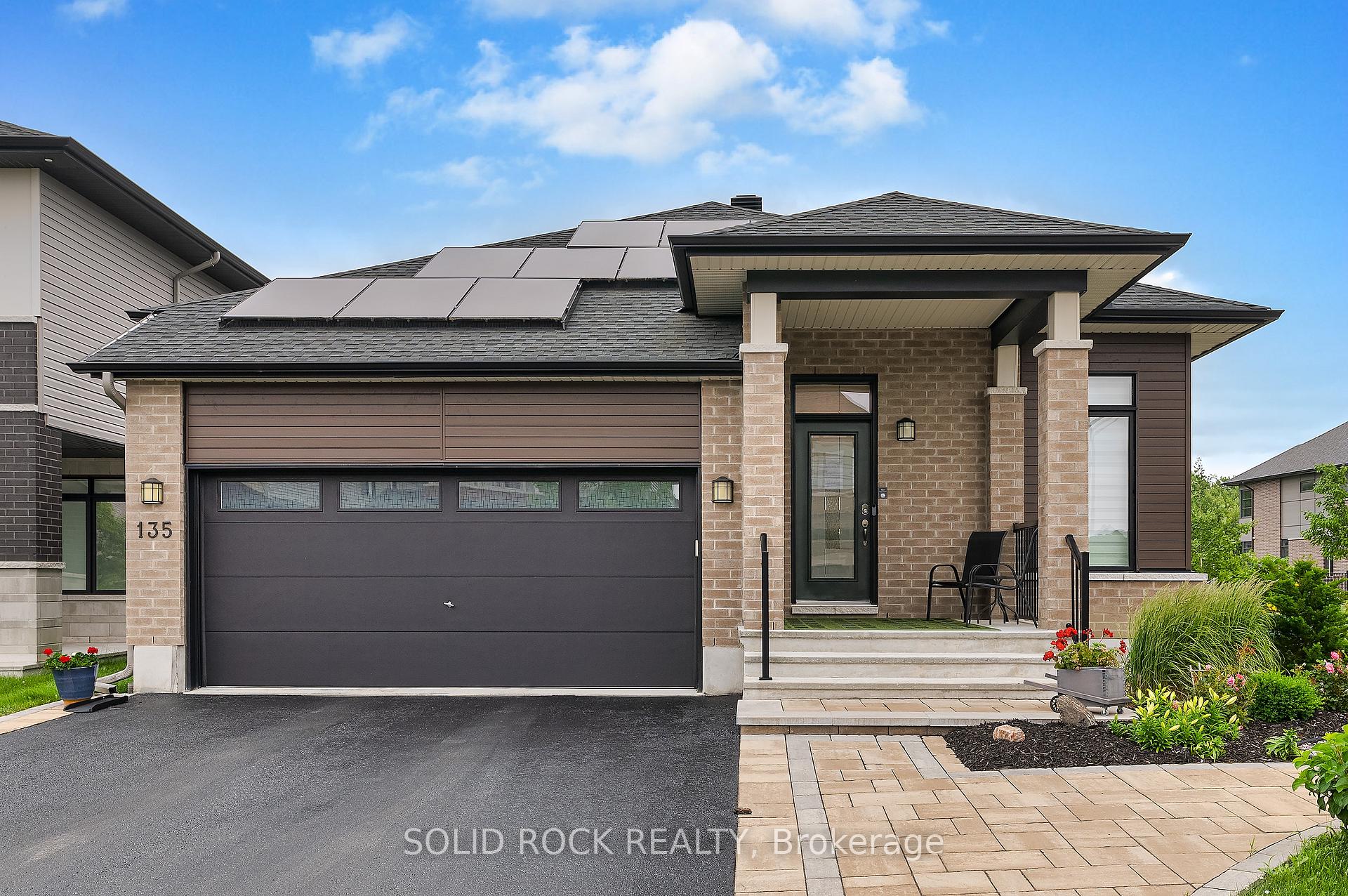 Photo 1 of 135 Pathfinder Way, Ottawa, Riverside South/Gloucester Glen — HOMEH