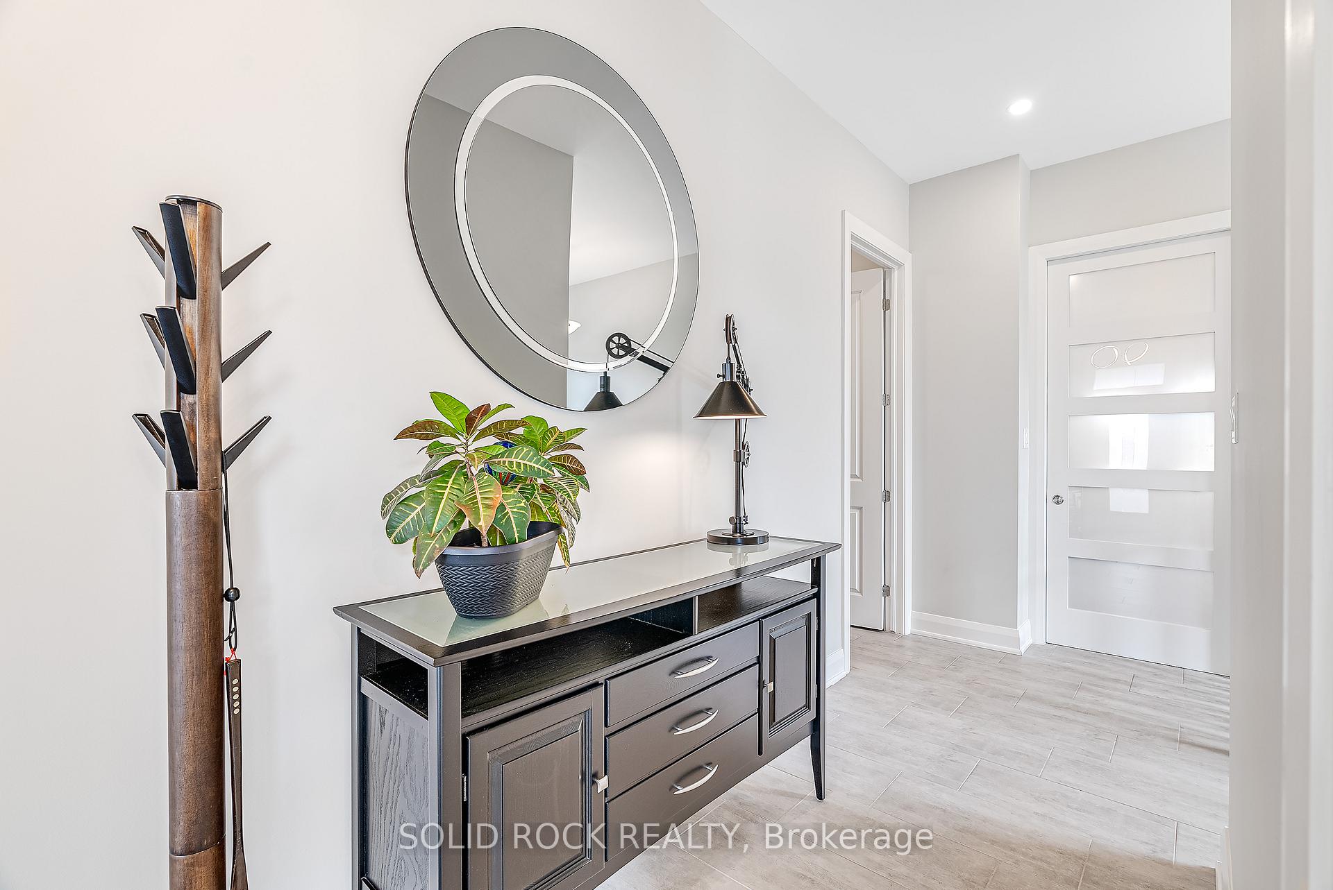 Photo 6 of 135 Pathfinder Way, Ottawa, Riverside South/Gloucester Glen — HOMEH