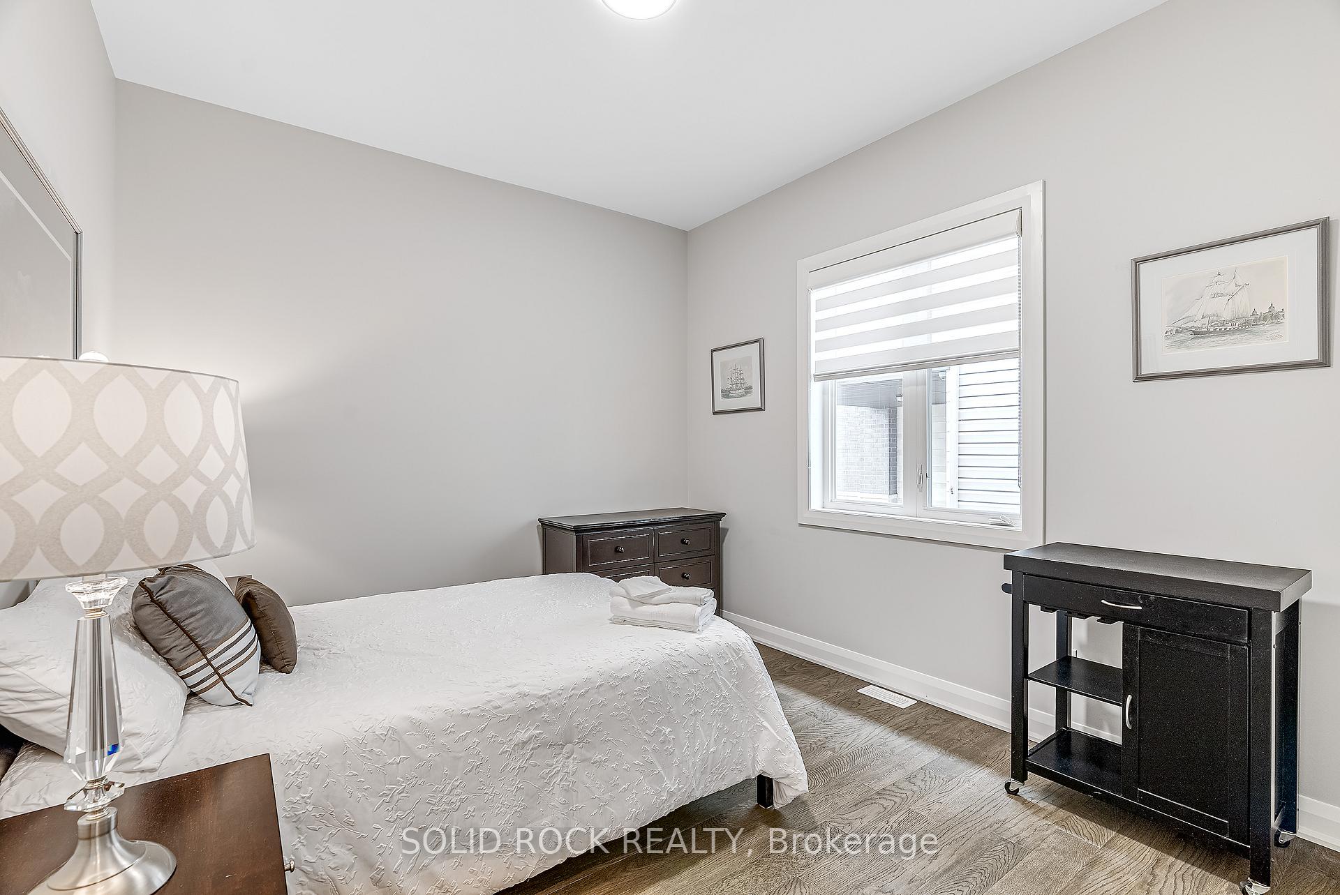 Photo 24 of 135 Pathfinder Way, Ottawa, Riverside South/Gloucester Glen — HOMEH