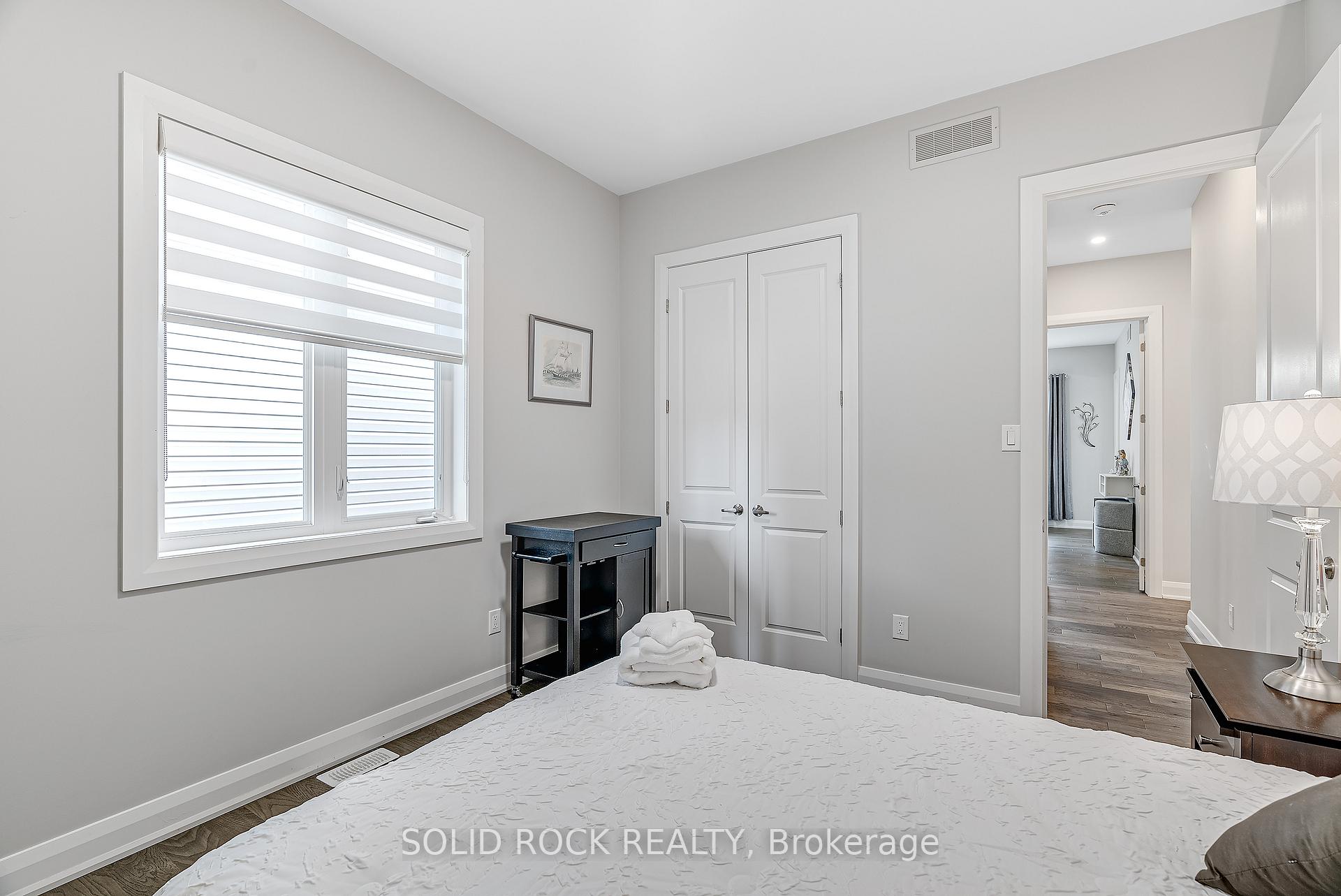 Photo 25 of 135 Pathfinder Way, Ottawa, Riverside South/Gloucester Glen — HOMEH