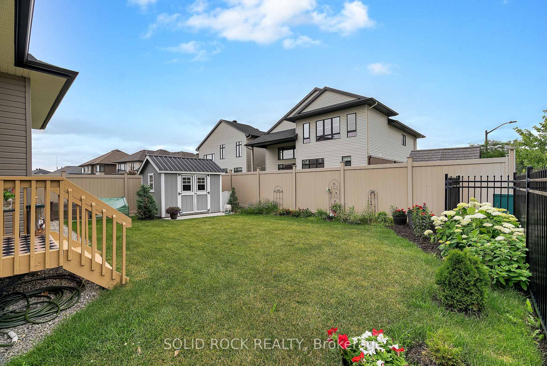 Photo 45 of 135 Pathfinder Way, Ottawa, Riverside South/Gloucester Glen — HOMEH