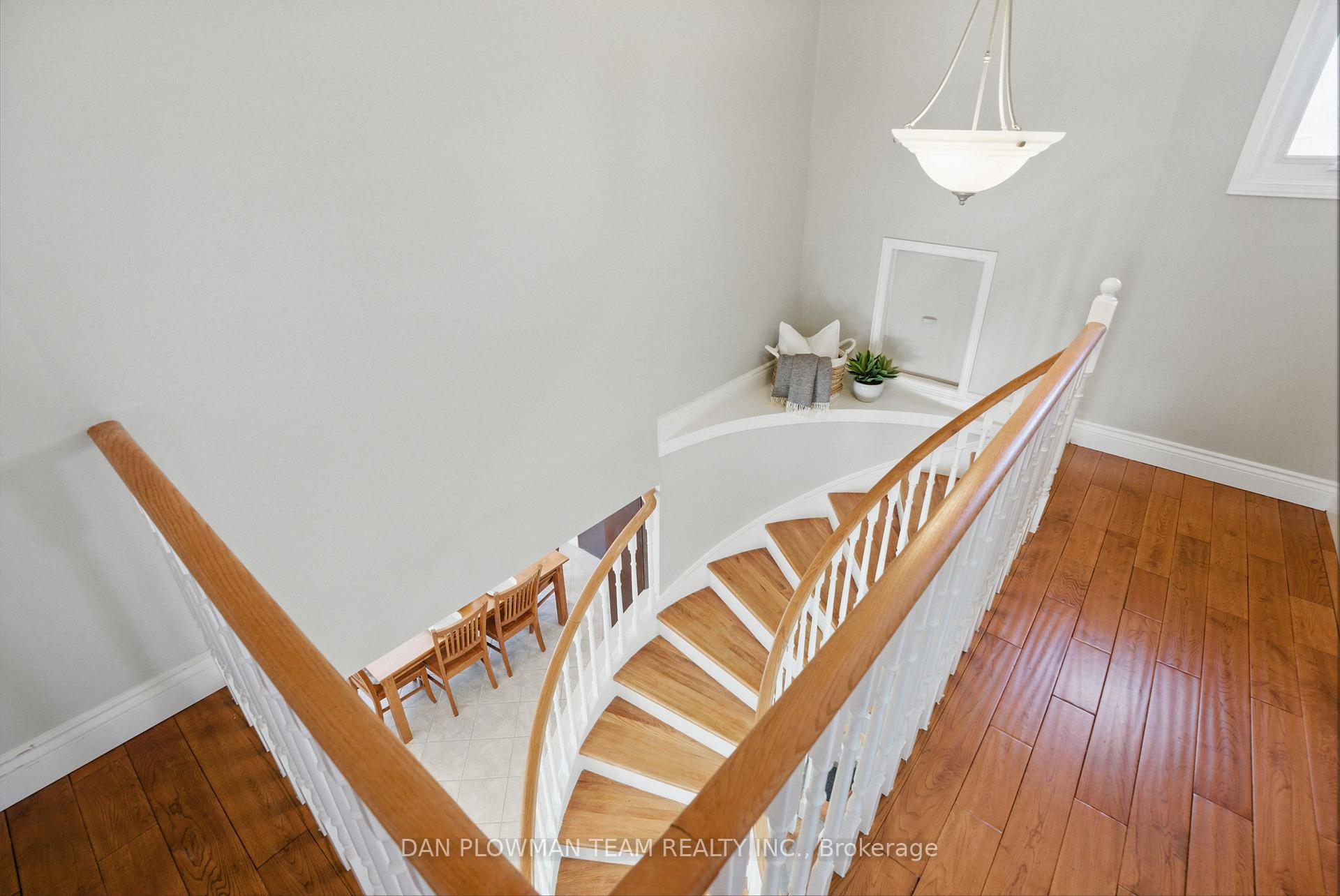 Photo 20 of 134 Hialeah Crescent, Whitby, Blue Grass Meadows — HOMEH