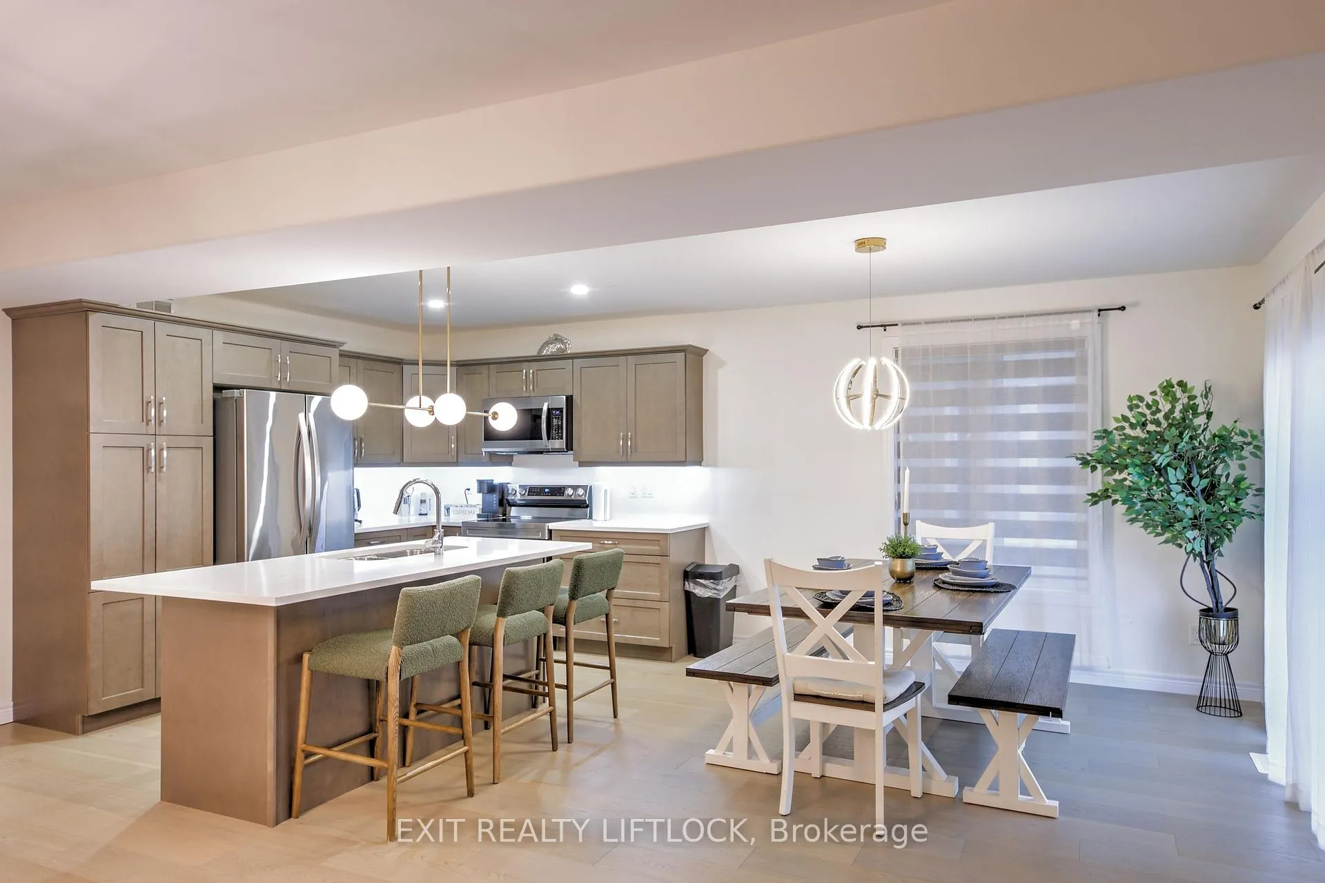 Photo 15 of 603 Lemay Grove, Peterborough, Monaghan Ward 2 — HOMEH