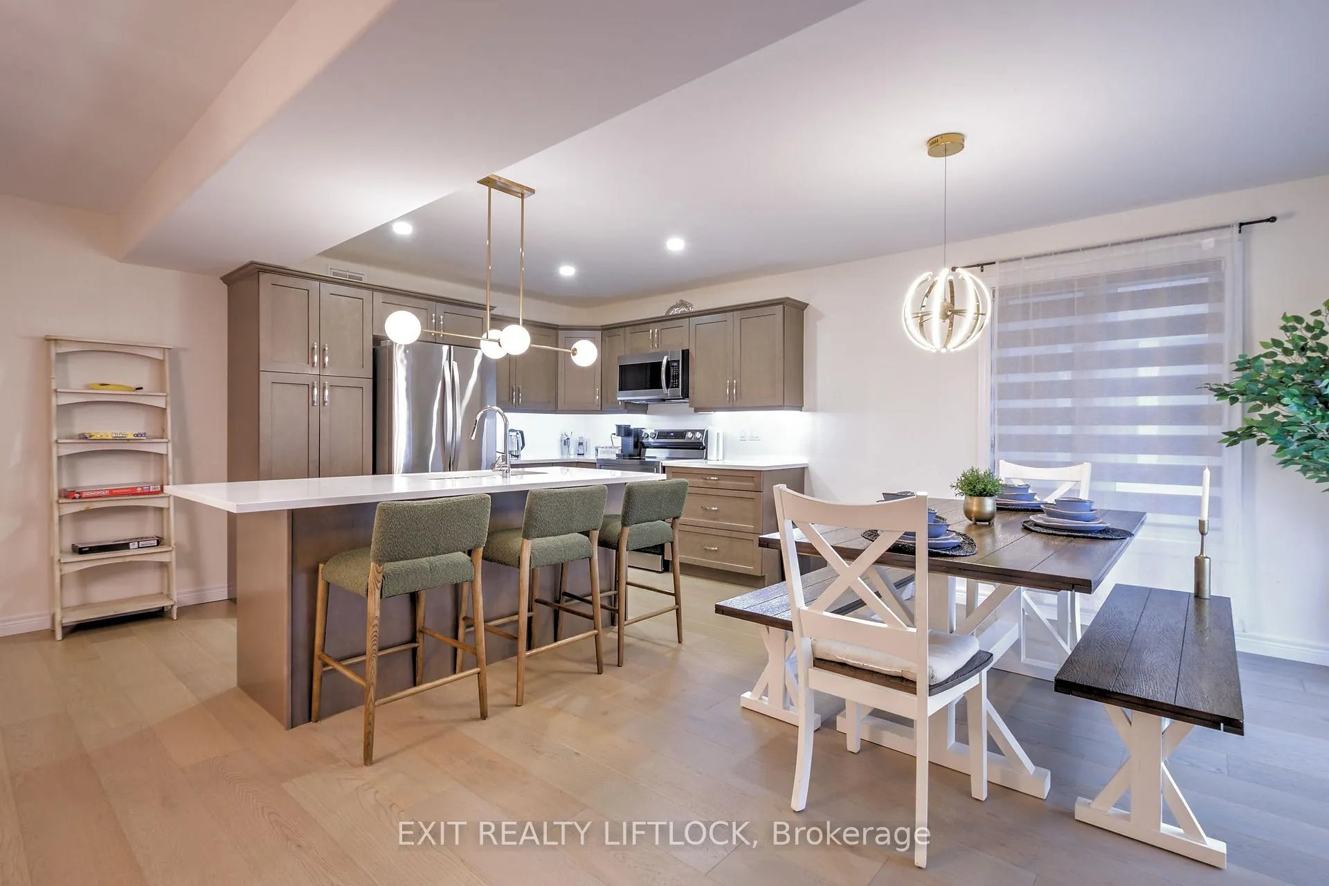 Photo 19 of 603 Lemay Grove, Peterborough, Monaghan Ward 2 — HOMEH