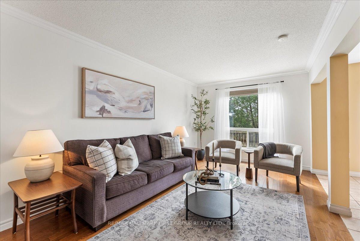Photo 21 of 1035 Grandlea Court, Oshawa, Pinecrest — HOMEH