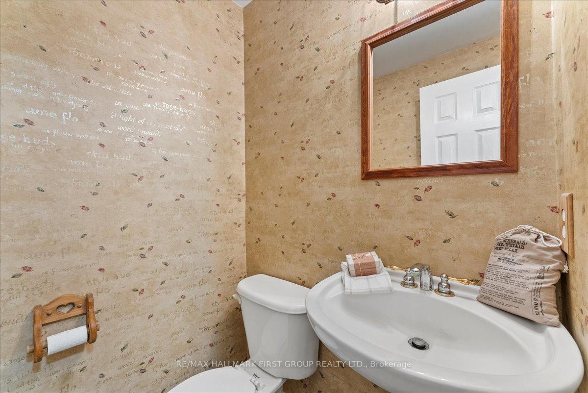 Photo 22 of 1035 Grandlea Court, Oshawa, Pinecrest — HOMEH