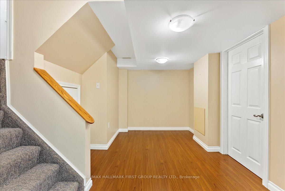 Photo 33 of 1035 Grandlea Court, Oshawa, Pinecrest — HOMEH