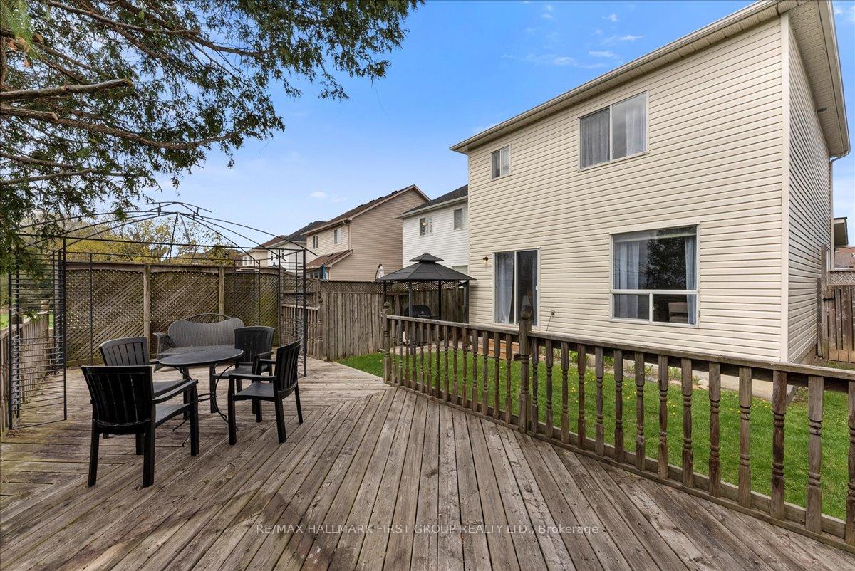 Photo 42 of 1035 Grandlea Court, Oshawa, Pinecrest — HOMEH