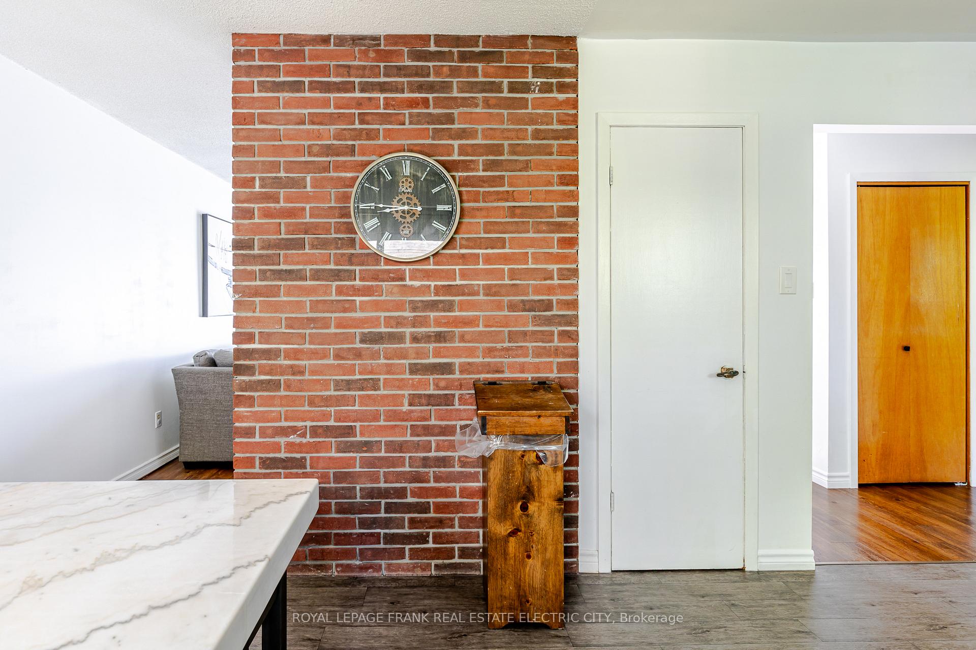 Photo 16 of 2032 Walker Avenue, Peterborough, Ashburnham Ward 4 — HOMEH