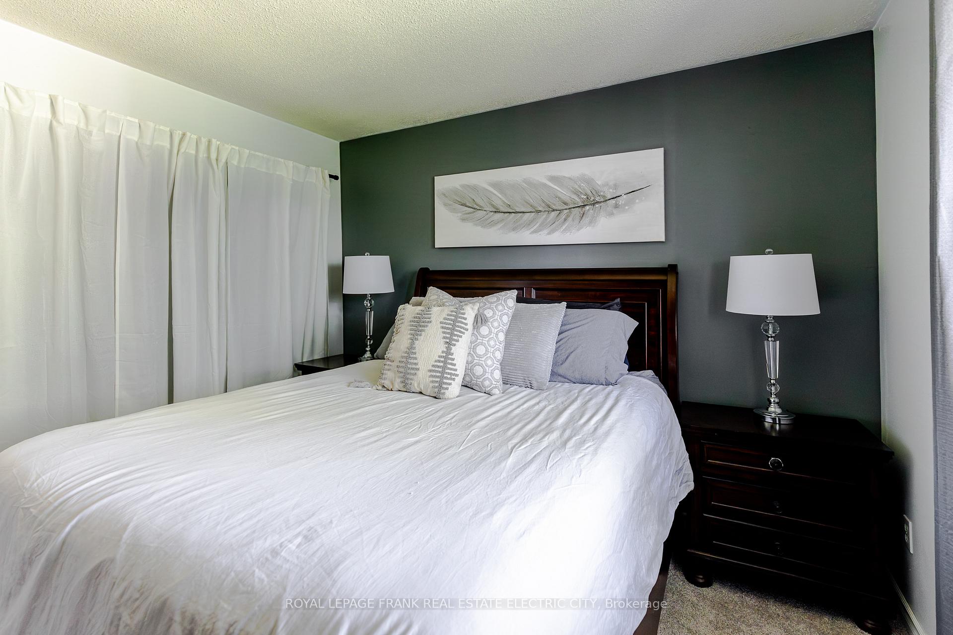 Photo 23 of 2032 Walker Avenue, Peterborough, Ashburnham Ward 4 — HOMEH