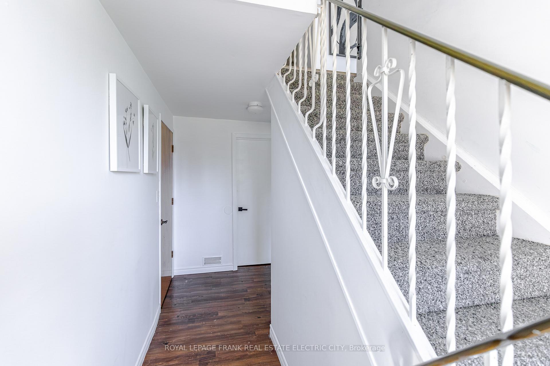 Photo 34 of 2032 Walker Avenue, Peterborough, Ashburnham Ward 4 — HOMEH