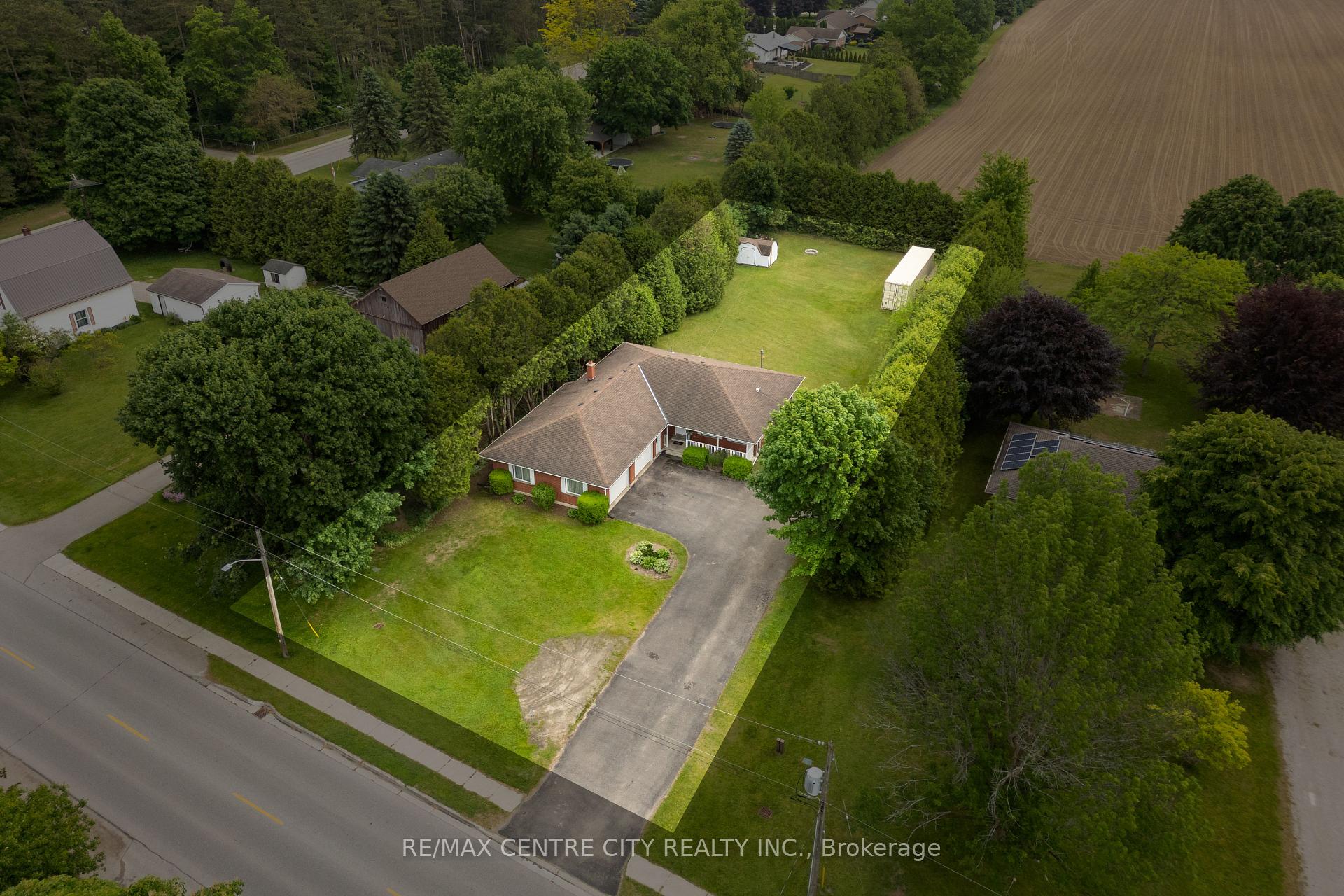 Photo 4 of 56091 Heritage Line, Bayham, Straffordville — HOMEH