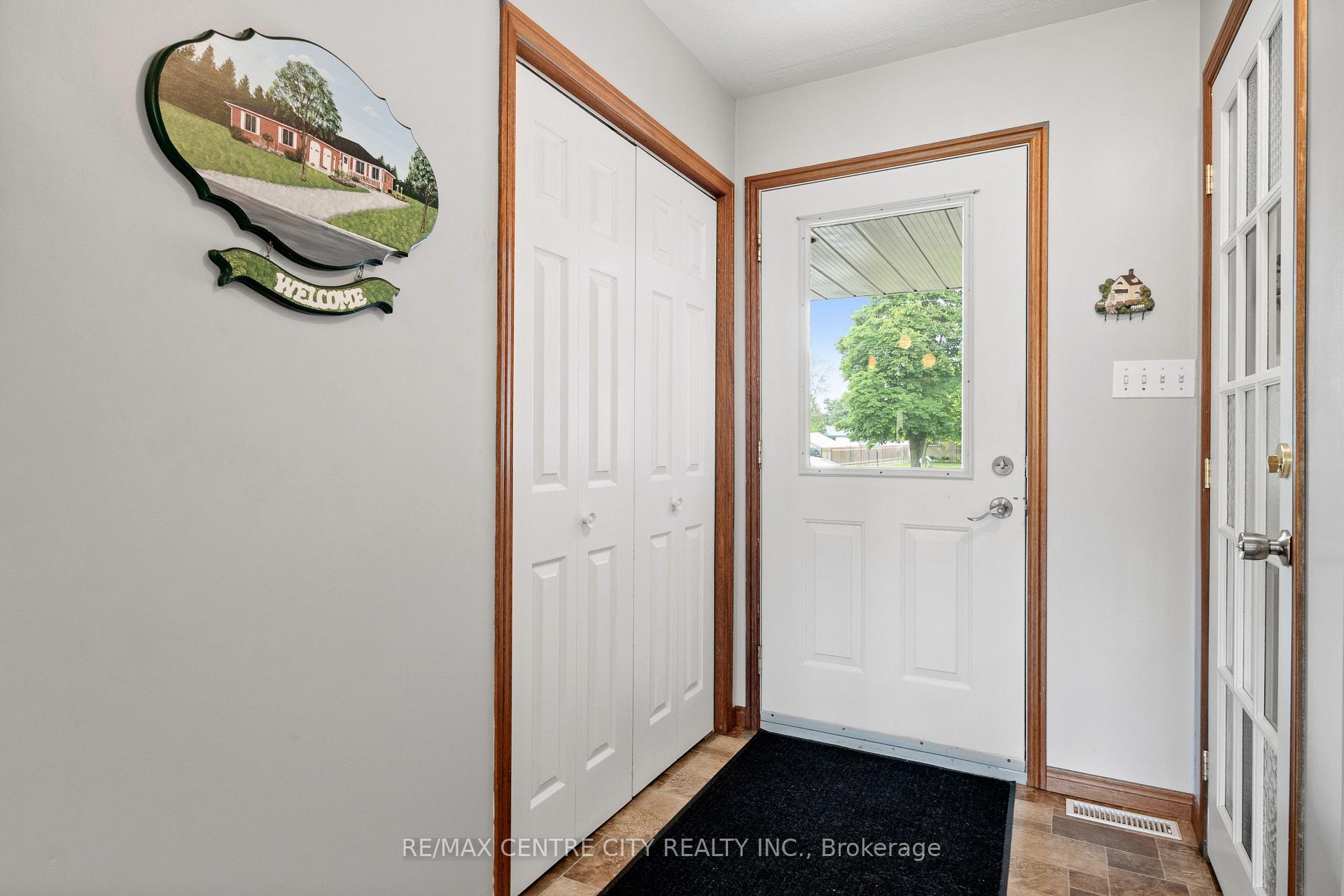 Photo 5 of 56091 Heritage Line, Bayham, Straffordville — HOMEH