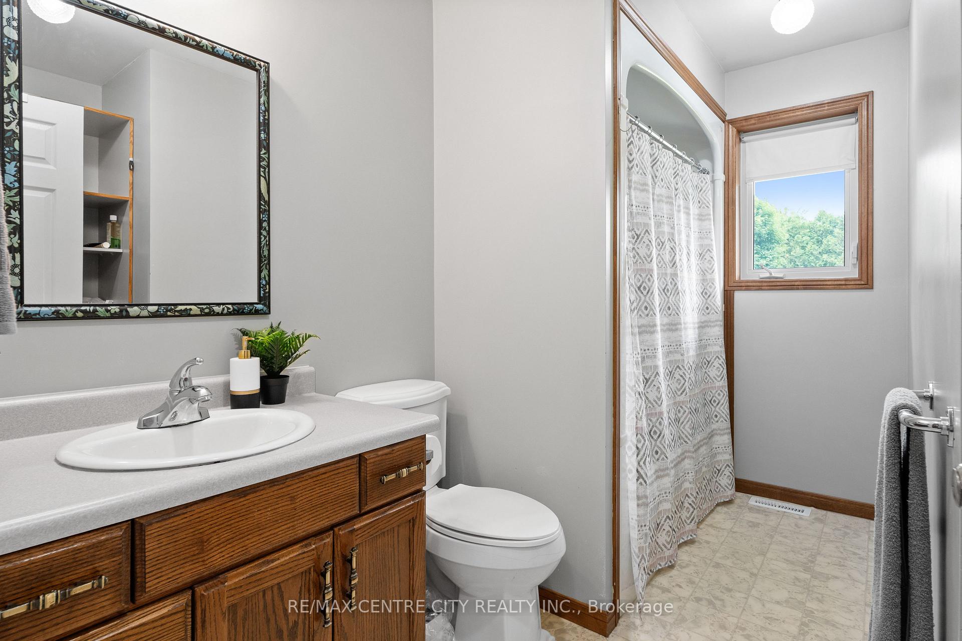 Photo 16 of 56091 Heritage Line, Bayham, Straffordville — HOMEH