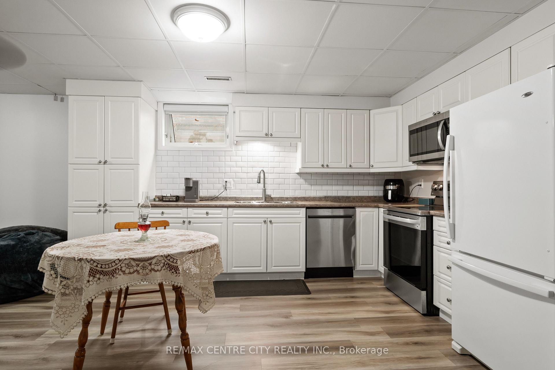 Photo 24 of 56091 Heritage Line, Bayham, Straffordville — HOMEH