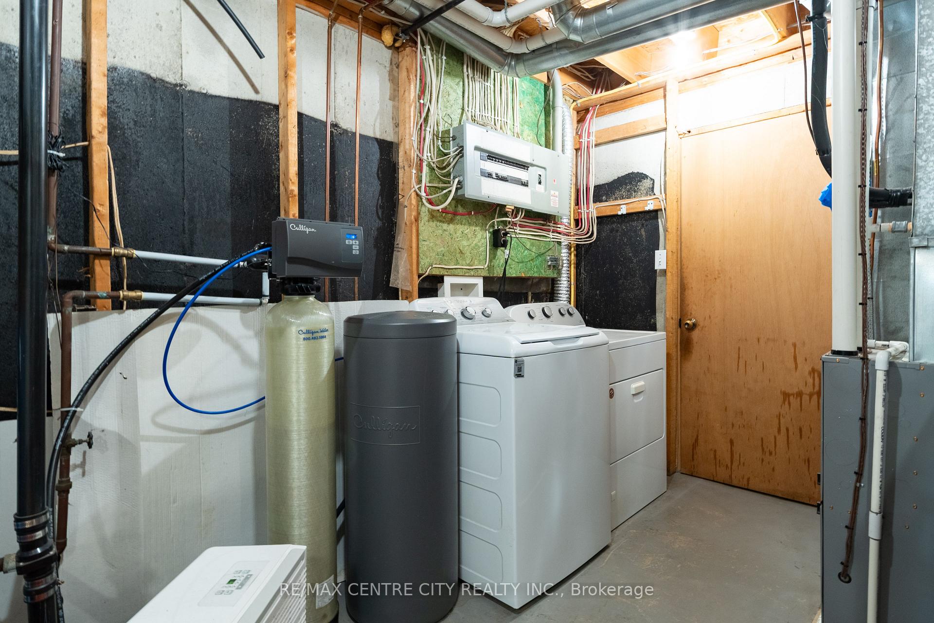 Photo 35 of 56091 Heritage Line, Bayham, Straffordville — HOMEH